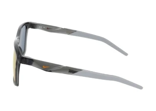 Vue latérale Nike NIKE RADEON BYTE IO0103X (084)