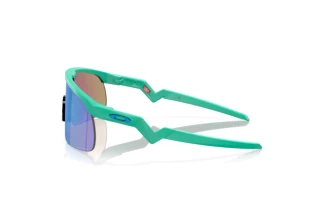 Vue latérale Oakley RESISTOR (OJ9010 - 901019)