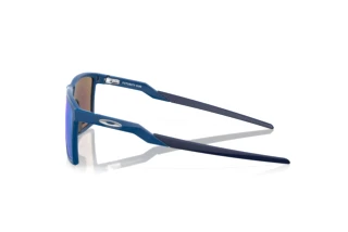 Vue latérale Oakley FUTURITY SUN (OO9482 - 948203)