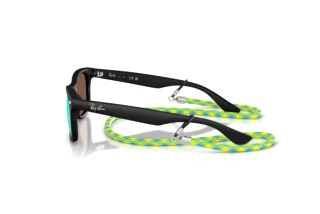 Vue latérale Ray-Ban Kids JUNIOR NEW WAYFARER (RJ9052S - 702855)
