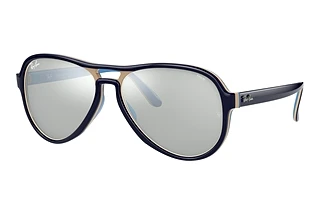 Vue de face Ray-Ban VAGABOND (RB4355 - 6546W3)