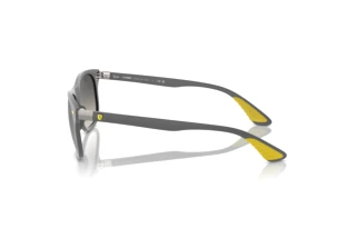 Vue latérale Ray-Ban RB4607M (F60811)