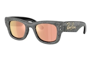 Vue de face Ray-Ban WAYFARER PUFFER (RB4940BP - 68657J)
