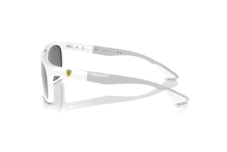 Vue latérale Ray-Ban RB8362M (F6956G)