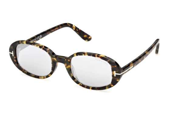 Lunettes de soleil Tom Ford Iggy (FT1364 55C)